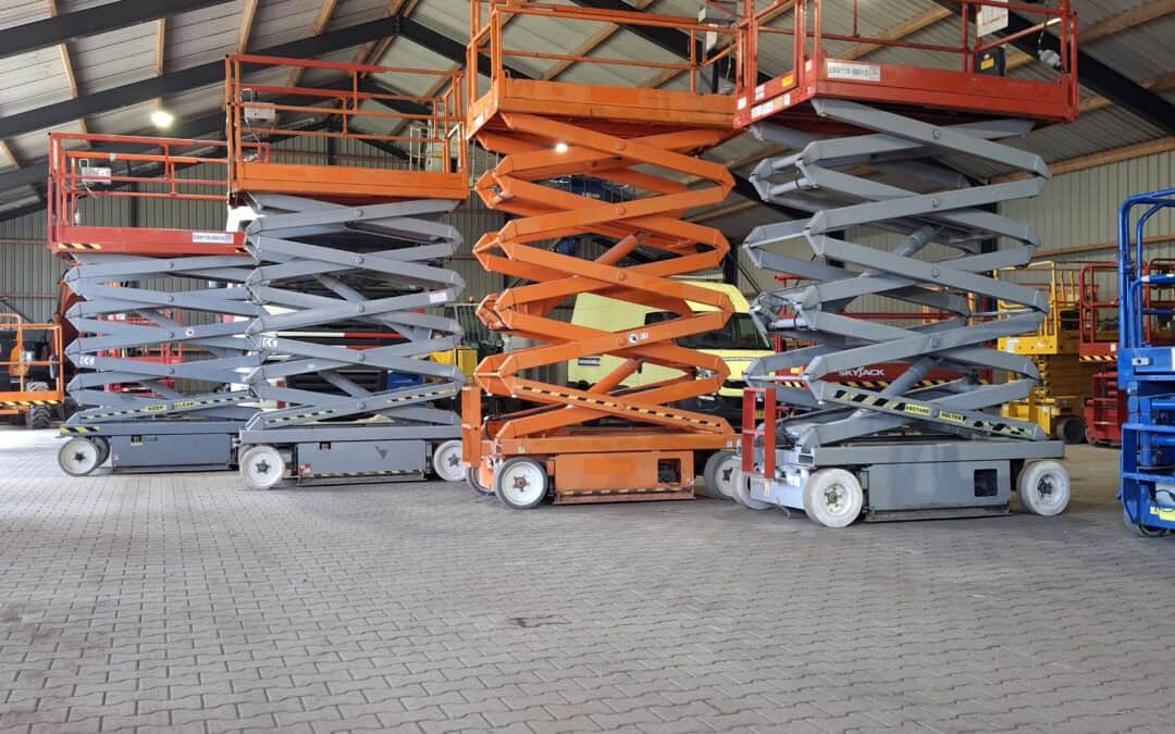 Skyjack SJIII4632 bouwjaar 2015 en bouwjaar 2008 2007 werkhoogte +/-11.75 meter prijs vanaf 4790 ex btw